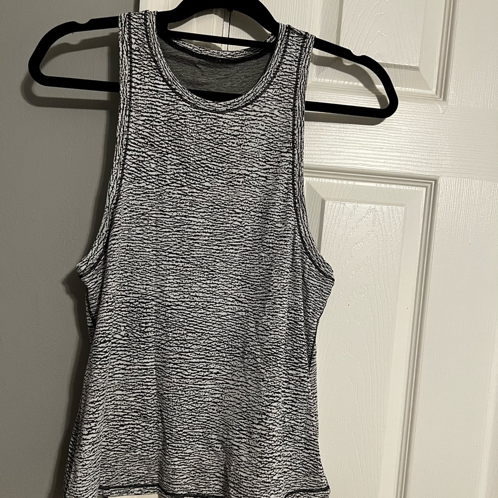 Never worn, lululemon tank